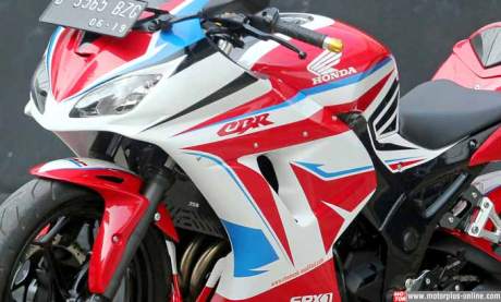 Kawasaki Ninja 250R modip Honda CBR