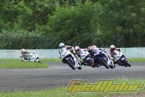 Lorenzo geber Yamaha R25 di Sentul Indonesia&nbsp;15