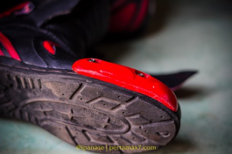 Nyoba Sepatu Riding 7gear SportMax Red_-15