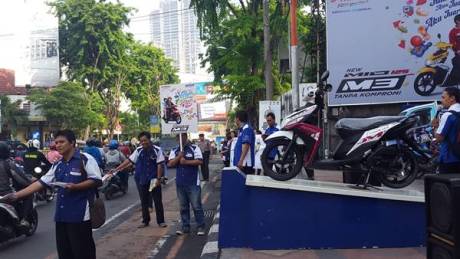 Yamaha Mio M3 125 Serentak diperkenalkan di jawa Timur dalam Mio M3 Day Mio M3 Day di area Jawa Timur