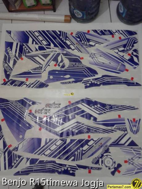 Decal yamaha R15 jogja tema matrik V.1 pertamax7.com 3