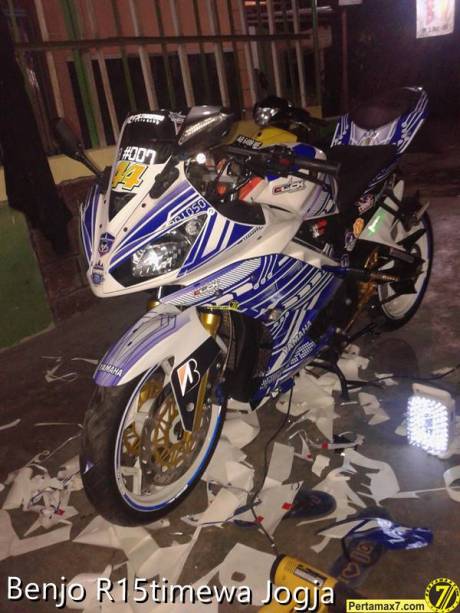 Decal yamaha R15 jogja tema matrik V.1 pertamax7.com 4