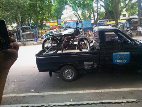 Happy CS200 Cafe Racer 001 pertamax7.com