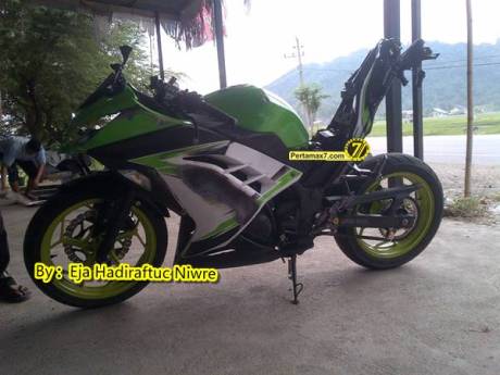 Kecelakaan kawasaki Ninja 250 Fi aceh sampai rangka nekuk remuk 10