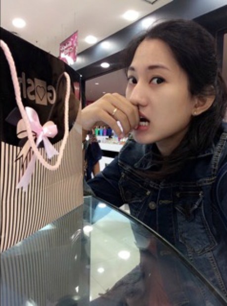 Kumpulan Foto Sasa Si Model cantik bantu ibu Jualan di Warteg, bakal heboh kah Bikers mampir yuk 664xauto-bak-model-sasa-si-pelayan-warteg-ramai-di-sosmed-1501054-006-rev1