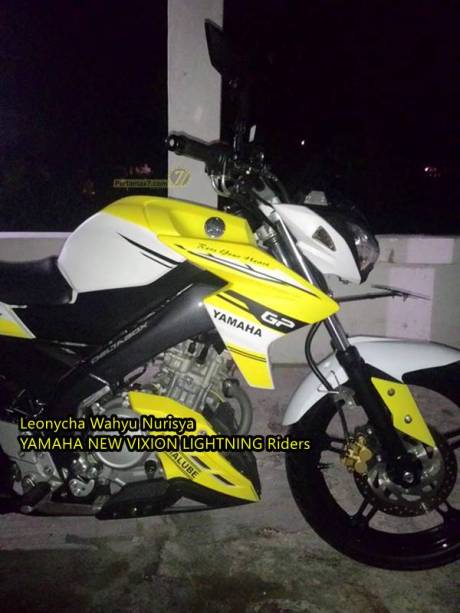 Modifikasi Yamaha New Vixion Pakai headlamp kawasaki Z250 replika Madiun 10