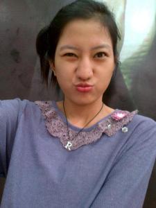 Sasha Darfika Si Model Cantik Bantu Ibu Jualan di Warteg Majalengka&nbsp;11