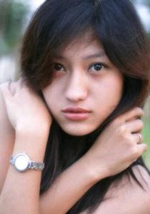 Sasha Darfika Si Model Cantik Bantu Ibu Jualan di Warteg Majalengka&nbsp;3