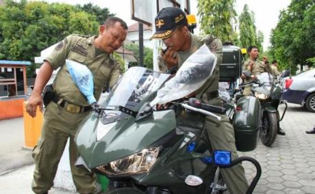 Satpol PP kota tegal Gunakan Yamaha R25 untuk kawal Walikota 3