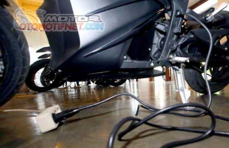 test-ride-Zero-DS-motor-listrik-05