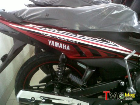 yamaha jupiter Z1 facelift 2015 speedometer body side