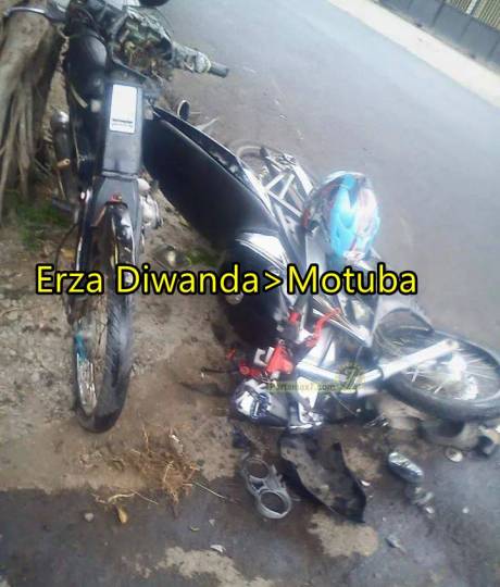 yamaha old vixion ban cacing remuk tabrak honda C700