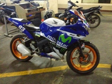 Honda CBR150R Livery Movistar Yamaha Motogp 001 pertamax7.com