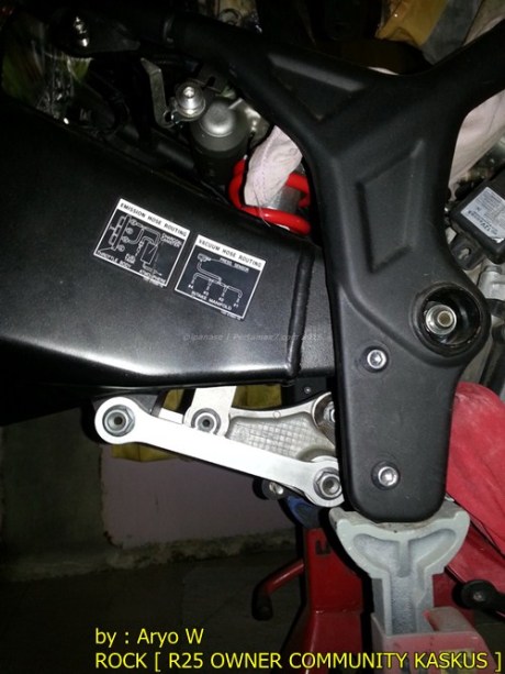 Pasang Swing Arm Yamaha R6 di yamaha R25 005 Pertamax7.com