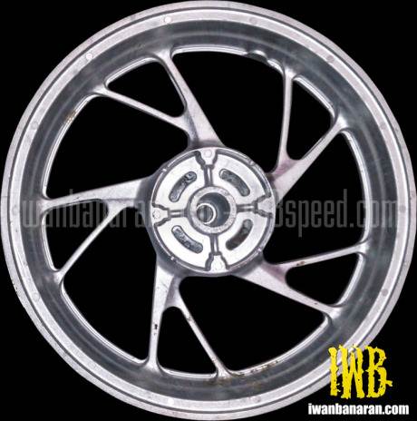 velg new Honda CB150R facelift 2016 K15G 001 pertamax7.com