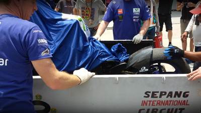 yamaha m1 Crash Motogp Michelin Test Sepang 2015 003 Pertamax7.com