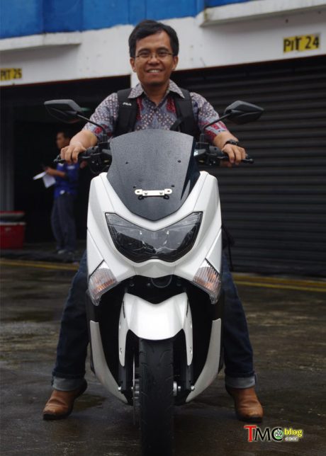 Yamaha NMAX 155 Premier White