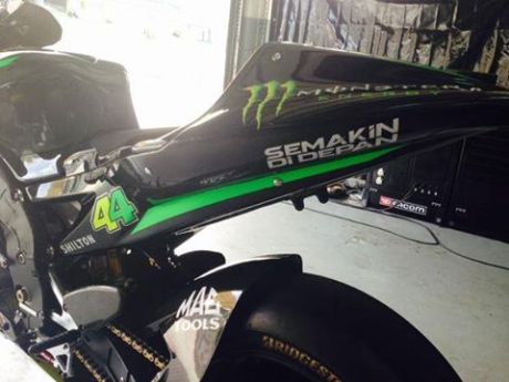 yamaha semakin didepan kembali sponsor tech3 motogp satellite 2015