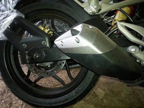 bajaj pulsar 200 RS sensor abs dan knalpot