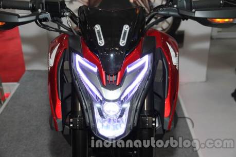 Honda-CX01-Concept-headlamp