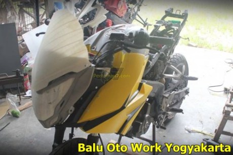 Modifikasi Kawasaki Bajaj Pulsar 200NS Jadi Bajaj Pulsar 200 AS ala balu Oto Work 007 Pertamax7.com
