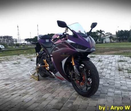 Modifikasi Yamaha r25 Bunglon ala Aryo W005 Pertamax7.com