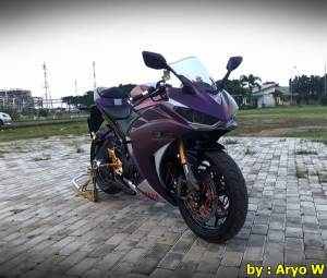 Modifikasi Yamaha r25 Bunglon ala Aryo W005&nbsp;Pertamax7.com
