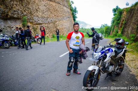 Touring Gabungan Yamaha R15 Sejatim dihadiri 200 Motor ke pantai soge Pacitan Pertamax7.com-12