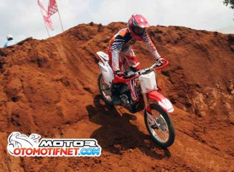 Viar-Cross-X-250-se_01