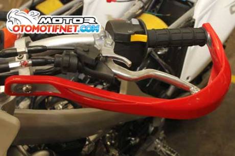 Viar-Cross-X-250-se_04