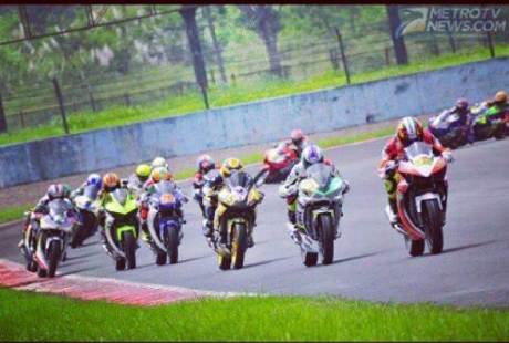 aksi hendra rusbule di yamaha sunday race 2015