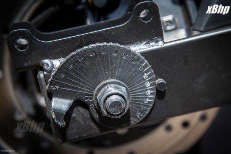 Bajaj Pulsar RS 200 Full Faired Wall Paper 03XbHP