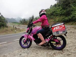 Lady Biker Solo Riding Beber Yamaha Byson Pink Malang Jepara Jakarta dalam EKSPEDISI KARTINI 00&nbsp;Pertamax7.com