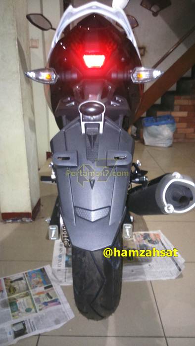 spakbor belakang yamaha jupiter mx king miring pertamax7.com