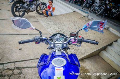 bertemu yamaha new vixion advance 2015 special edition movistar motogp 2015 pertamax7.com_-123