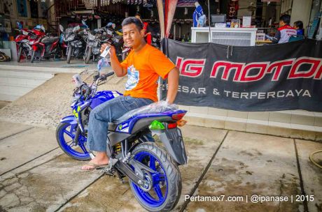 bertemu yamaha new vixion advance 2015 special edition movistar motogp 2015 pertamax7.com_-86