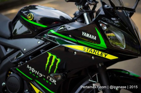 Foto Yamaha R15 Special edition Tech3 Motogp Pertamax7.com_-11