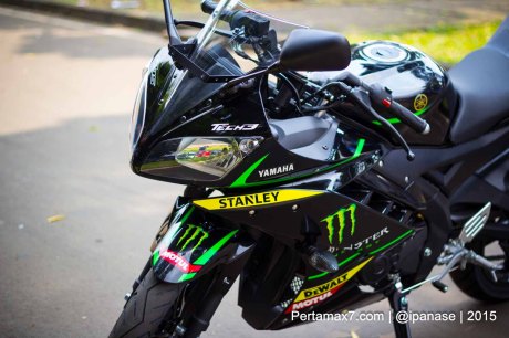 Foto Yamaha R15 Special edition Tech3 Motogp Pertamax7.com_-19