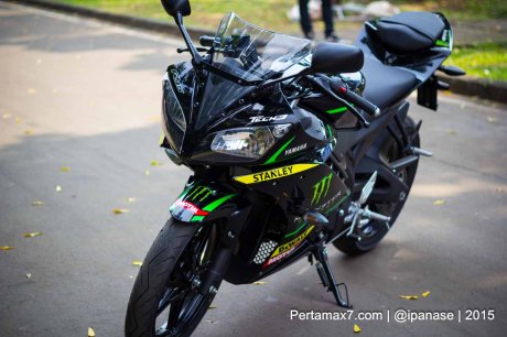 Foto Yamaha R15 Special edition Tech3 Motogp Pertamax7.com_-77