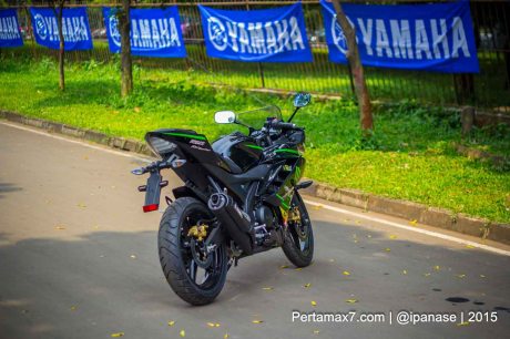 Foto Yamaha R15 Special edition Tech3 Motogp Pertamax7.com_-84