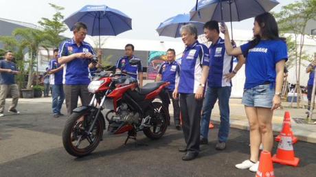 Launching yamaha New Vixion Advance 2015 facelift terbaru 06Pertamax7.com