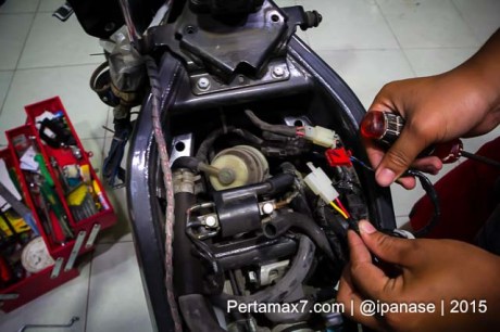 Pasang Autosafe Alarm Yamaha new Vixion lightning pertamax7.com-6