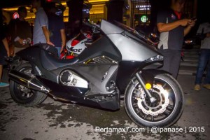 Soft Launching Moge Honda Vultus NM4 gegerkan Jogja City Mall, Komunitas moge pun&nbsp;takjub-17