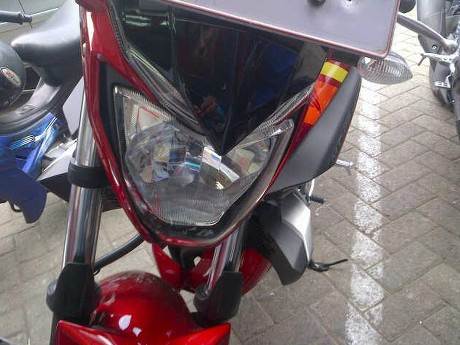 lampu depan yamaha MT-25 detik oto