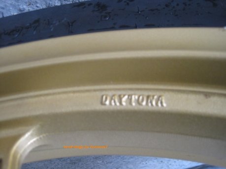 Modifikasi Honda CBR150R lokal pakai velg Daytona GP Wheel konsep CBR1000RR SP 09Pertamax7.com