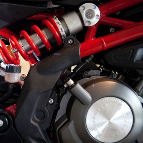 shock belakang Benelli TNT 250 07 pertamax7.com
