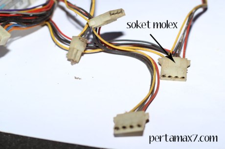 soket molex Pasang kapasitor Yamaha Old Vixion di yamaha New Vixion 05 Pertamax7.com