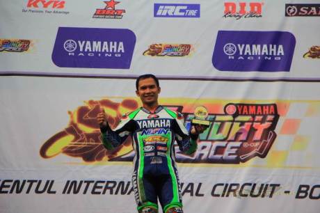 Trio Jogja Kuasai Yamaha Sunday Race kelas 250 Professional 02 pertamax7.com