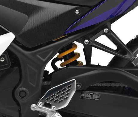 Yamaha R25 sampai di Jepang cuma 400 unit 05 pertamax7.com