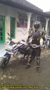 Ada Kamen Rider Onyx Naik Yamaha New Vixion Lightning Asal Pekalongan  Unik 00&nbsp;pertamax7.com